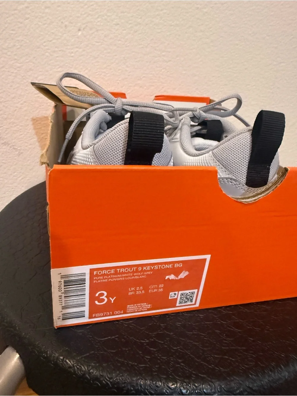 Nike Kids Force Trout 9 Keystone BG Light Gray Baseball Cleats